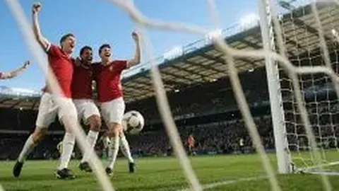 丁俊晖成功摘得英锦赛冠军，世界排名重返前十，夺冠间隔长达805日