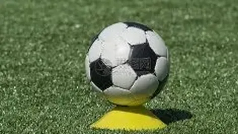 乔丹赛后可随意更换球衣 美媒称其待遇远超詹姆斯